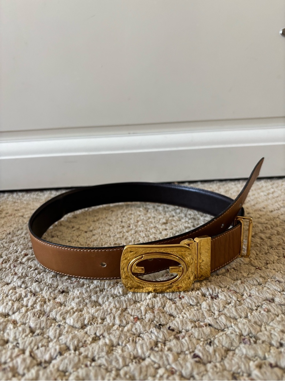 Vintage Gucci Brown Leather G Logo Belt